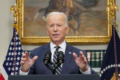 US President Joe Biden speaks about trade with Russia, from the Roosevelt Room of the White House in Washington, DC, on March 11, 2022. - Biden says US and allies will revoke Russias favored trade status. (Photo by MANDEL NGAN / AFP)Editoria: POLLocal: WashingtonIndexador: MANDEL NGANSecao: diplomacyFonte: AFPFotógrafo: STF<!-- NICAID(15039864) -->