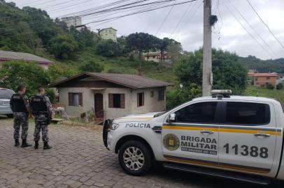 Dois homens morrem em confronto com a Brigada Militar em Caxias do Sul<!-- NICAID(15042414) -->