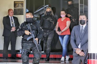 Planalto, RS, BRASIL,  21/03/2022-Julgamento do Caso Rafael. Saída da Alexandra Salete Fougokenski do local do júri. Foto: Lauro Alves  / Agencia RBS<!-- NICAID(15046977) -->