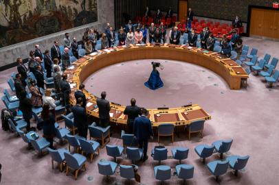 NEW YORK, NY - MARCH 23: The security council takes a moment of silence in memory of Madeleine Albright the Former United States Secretary of State at the United Nations Security Council meeting at United Nations headquarters on March 23, 2022 in New York City. The security council considers two rival resolutions, one that is supported by Ukraine and other Western member states that will place blame on Russia for the growing humanitarian crisis and one sponsored by South Africa that does not mention Russia. The Security Council will also take up a vote on a third resolution that is sponsored by Russia that does not refer to the invasion of Ukraine.   David Dee Delgado/Getty Images/AFP (Photo by David Dee Delgado / GETTY IMAGES NORTH AMERICA / Getty Images via AFP)<!-- NICAID(15049293) -->