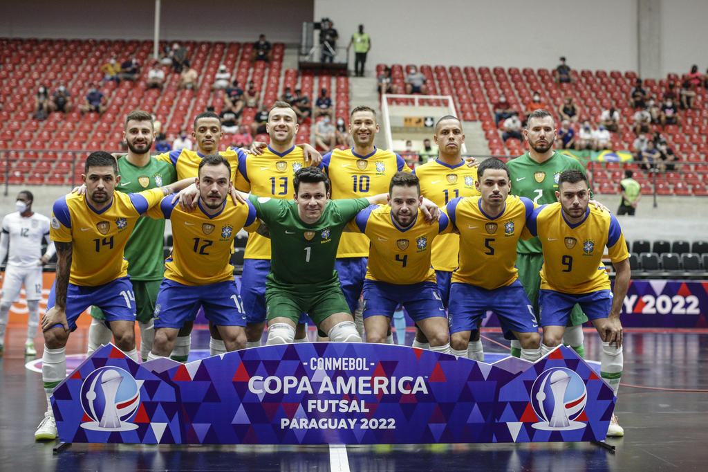 Melhor do mundo', futsal brasileiro abre semana decisiva com boicote e sem  seleção - ESPN