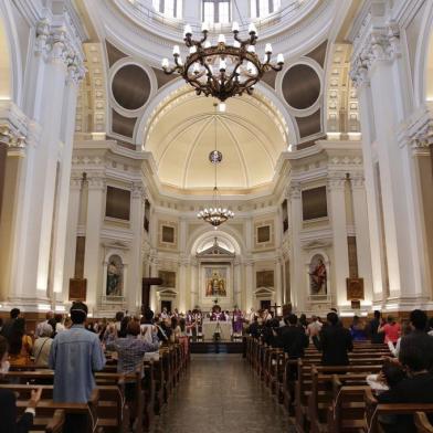 Porto Alegre, RS, Brasil, 26-03-2022: Missa de aniversário de 250 anos de Porto Alegre na Catedral Metropolitana, com o arcebispo metropolitano dom Jaime Spengler. (Foto: Mateus Bruxel / Agência RBS)<!-- NICAID(15052062) -->