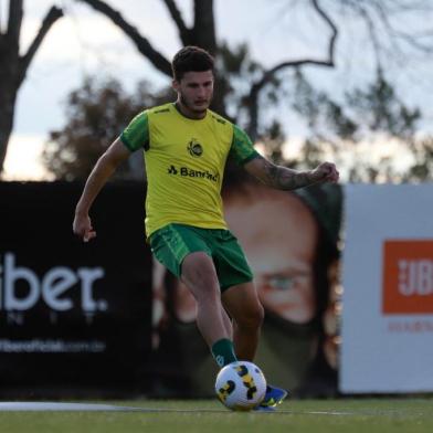 equipe alviverde terá três semanas até o início do brasileirão, contra o Bragantino, no Alfredo Jaconi<!-- NICAID(15047189) -->