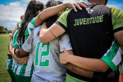 Além da competição, as Esmeraldas disputarão também o Brasileirão Sub-20 e o Campeonato Gaúcho. O Juventude mandará suas partidas no estádio Homero Soldatelli, em Flores da Cunha.<!-- NICAID(15061800) -->