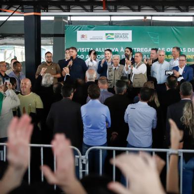 Passo Fundo, RS, Brasil, 08/04/2022 - Apoiadores de Bolsonaro em Passo Fundo / Foto: Anselmo Cunha/Agência RBS<!-- NICAID(15064123) -->