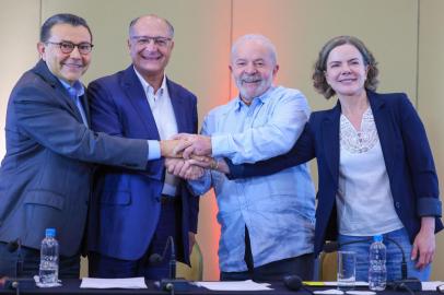 Lula, PT, Gleisi Hoffmann, Geraldo Alckmin, Carlos Siqueira<!-- NICAID(15064433) -->