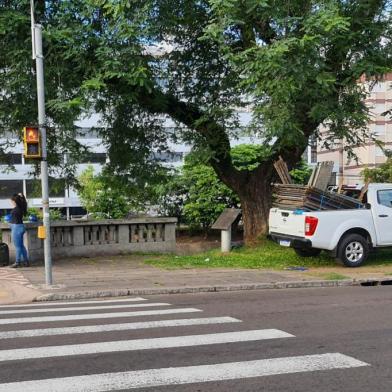 Começam estudos para projeto de restauro de três pontes históricas do Arroio Dilúvio<!-- NICAID(15066632) -->