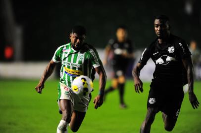 CAXIAS DO SUL, RS, BRASIL, 11/04/2021. Juventude x Bragantino, jogo válido pela primeira rodada da Série A do Campeonato Brasileiro e realizado no estádio Alfredo Jaconi. (Porthus Junior/Agência RBS)<!-- NICAID(15066198) -->