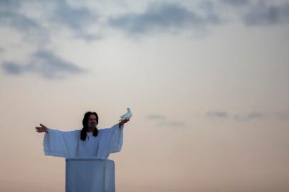 PORTO ALEGRE, RS, BRASIL -  62ª Paixão de Cristo do Morro da Cruz em Porto Alegre - Foto: Jefferson Botega/Agência RBSIndexador: Jeff Botega<!-- NICAID(15070440) -->