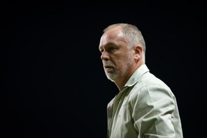 Técnico Mano Menezes no clássico Atlético-MG x Cruzeiro, décima terceira rodada do Campeonato Brasileiro 2019, na Arena Independência em Belo Horizonte.Foto: Bruno Haddad/Cruzeiro<!-- NICAID(14195025) -->