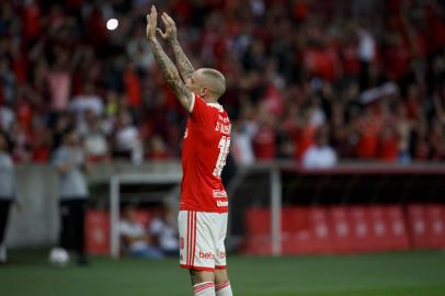 Porto Alegre, RS, Brasil, 17/04/2022 - Internacional vs Fortaleza pelo Campeonato Brasileiro Série A 2022 - Foto: Jefferson Botega/Agência RBSIndexador: RAUL PEREIRA<!-- NICAID(15071106) -->