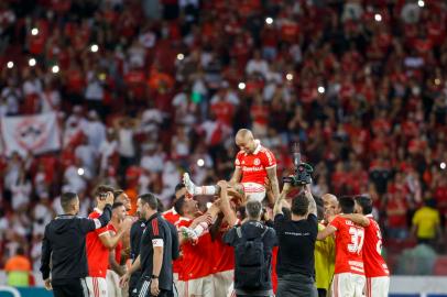 Porto Alegre, RS, Brasil, 17/04/2022 - Internacional vs Fortaleza pelo Campeonato Brasileiro Série A 2022  - Foto: Jefferson Botega/Agência RBSIndexador: RAUL PEREIRA<!-- NICAID(15071175) -->