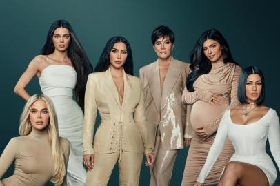 The Kardashians<!-- NICAID(15068485) -->