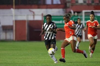 CAMPEONATO BRASILEIRO - FUTEBOL FEMININO: Gurias Coloradas x Atlético MG<!-- NICAID(15071745) -->