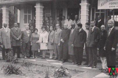 Inauguração da sede própria da Associação Satélite Prontidão em 1956.<!-- NICAID(15072435) -->