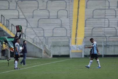 PORTO ALEGRE, RS, BRASIL,  21/04/2022- Jogo válido pela terceira rodada da Série B. Foto: André Ávila / Agencia RBS<!-- NICAID(15075225) -->