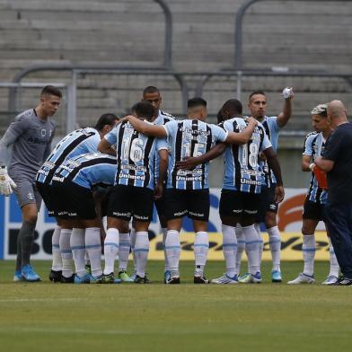 PORTO ALEGRE, RS, BRASIL - 30.04.2022 - O Grêmio recebe o CRB na Arena, em jogo válido pela 5ª rodada do Campeonato Brasileiro da Série B. (Foto: Lauro Alves/Agencia RBS)<!-- NICAID(15082937) -->