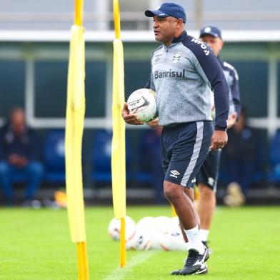 Roger Machado, técnico do Grêmio