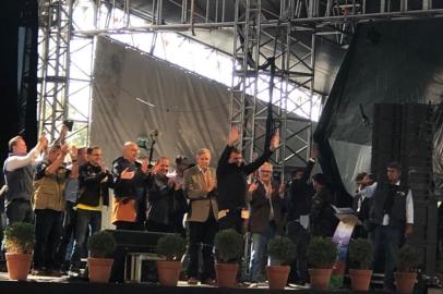 ***FOTOS EM BAIXA***Presidente Jair Bolsonaro participa de evento da Fenasoja, em Santa Rosa<!-- NICAID(15089996) -->