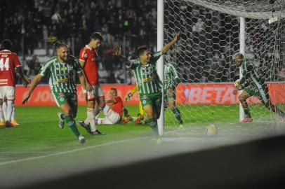 CAXIAS DO SUL, RS, BRASIL, 08/05/2022 - Juventude e internacional se enfrentam as 19h no estádio Alfredo Jaconi. Jogo válido pela 5ª rodada do Brasileirão. (Marcelo Casagrande/Agência RBS<!-- NICAID(15090676) -->