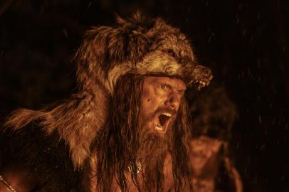 Alexander Skarsgård stars as Amleth in director Robert Eggers¿ Viking epic THE NORTHMAN, a Focus Features release. ..Credit: Aidan Monaghan / © 2022 Focus Features, LLC..<!-- NICAID(15091987) -->