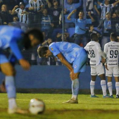 Vacaria, RS, Brasil, 24/05/2022 - *EM BAIXA* Glória vs Grêmio em Vacaria pela Recopa Gaúcha - Foto: Lauro Alves/Agência RBS<!-- NICAID(15105678) -->