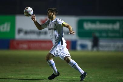 Gremio x GloriaRS - FUTEBOL/RECOPA GAUCHA 2022 /GREMIO X GLORIA - ESPORTES - Lance da partida entre Gremio e Gloria disputada na noite desta terça-feira, no Estádio Altos da Gloria, valida pela Recopa Gaucha 2022. FOTO: LUCAS UEBEL/GREMIO FBPA/DIVULGAÇÃOEditoria: SPOLocal: VacariaIndexador: Lucas UebelSecao: futebolFonte: Gremio.netFotógrafo: Gremio x Gloria<!-- NICAID(15105726) -->