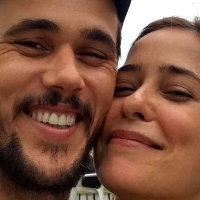 Bruno Ferrari e Paloma Duarte estão juntos há 10 anos, sendo nove de casamento.<!-- NICAID(15107437) -->