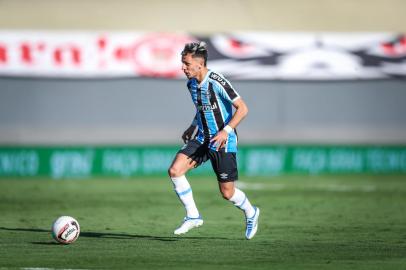 Gremio x Vila NovaFUTEBOL/CAMPEONATO BRASILEIRO 2022 /GREMIO X VILA NOVA - ESPORTES - Lance da partida entre Gremio e Vila Nova disputada na tarde deste domingo, no Estadio Serra Dourada, em Goiania, em partida valida pela Campeonato Brasileiro 2022. FOTO: LUCAS UEBEL/GRÊMIO FBPA/DIVULGAÇÃOEditoria: SPOLocal: GoianiaIndexador: Lucas UebelSecao: futebolFonte: Gremio.netFotógrafo: Gremio x Vila Nova<!-- NICAID(15109999) -->