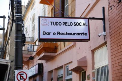 Restaurante Tudo Pelo Social, na Cidade Baixa,  muda de endereço. Foto: Jonathan Heckler / Agência RBS<!-- NICAID(15114482) -->