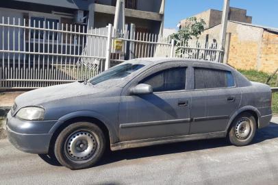 A Fepam está investigando o vazamento de produto químico na Refinaria Alberto Pasqualini (Refap). Foi na última madrugada, cobriu carros, ruas e casas de esteio com uma poeira branca. Foto: Fepam / Divulgação<!-- NICAID(15127729) -->