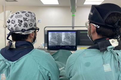 O Instituto de Cardiologia do Rio Grande do Sul comemora, neste mês de julho, 30 anos de atendimento ao infarto agudo do miocárdio com angioplastia primária, tratamento endovascular que reestabelece o fluxo sanguíneo na artéria relacionada ao infarto. <!-- NICAID(15144139) -->