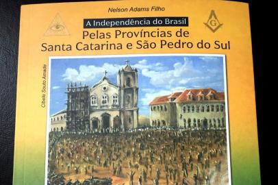 Capa do novo livro do historiador Nelson Adams Filho.<!-- NICAID(15149890) -->