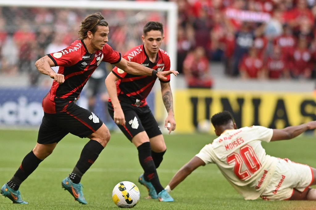 Brasileirão: Em jogo equilibrado, Athletico-PR empata com Atlético