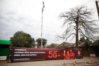 PORTO ALEGRE, RS, BRASIL, 28/07/2022- Antena 5G em Porto Alegre. Foto: Anselmo Cunha/Agencia RBS<!-- NICAID(15160635) -->