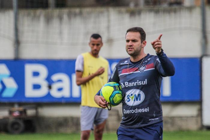 Vitor Soccol / Caxias / Divulgação