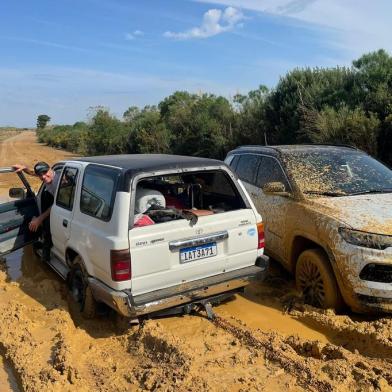 A condição precária da RS-110 e da RS-484 nos Campos de Cima da Serra motivaram a criação de duas associações de moradores que reivindicam ao Daer a melhoria no trecho tanto entre Várzea do Cedro, na RS-110 quanto na Serra do Umbu, na RS-484<!-- NICAID(15166846) -->