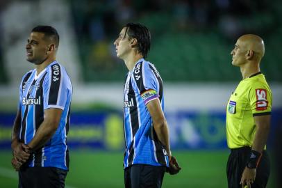 Gremio x GuaraniFUTEBOL/CAMPEONATO BRASILEIRO 2022 /GREMIO X GUARANI - ESPORTES - Lance da partida entre Gremio e Guarani disputada na noite desta sexta-feira, no EstÃ¡dio Brinco de Ouro da Princesa, em Campinas, em partida valida pela Campeonato Brasileiro 2022. FOTO: LUCAS UEBEL/GREMIO FBPAEditoria: SPOLocal: CampinasIndexador: Lucas UebelSecao: futebolFonte: Gremio.netFotógrafo: Gremio x Guarani<!-- NICAID(15168578) -->