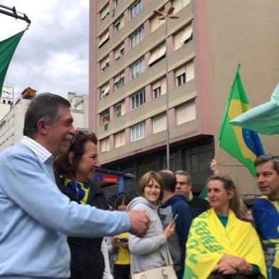 Adiló Didomenico na manifestação do 7 de Setembro na Praça Dante Alighieri, em Caxias<!-- NICAID(15199812) -->