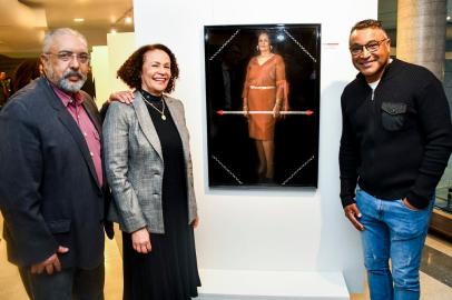 Presidente do TJRS, desembargadora Iris Helena Medeiros Nogueira participa da abertura de exposição dos Lanceiros Negros.<!-- NICAID(15213102) -->