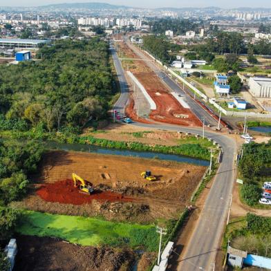 *A PEDIDO DE JOCIMAR FARINA* Construção da 1ª Perimetral de Canoas, na Avenida Eng. Irineu Carvalho de Braga - Foto: Alan Cardoso/Prefeitura de Canoas/Divulgação<!-- NICAID(15215428) -->