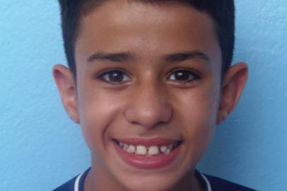 Eliezer Samuel Lucas, 12 anos, morreu durante ataque a tiros em Porto Alegre<!-- NICAID(15221022) -->