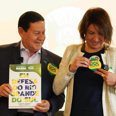 *A PEDIDO DE STEFANO* Renúncia da candidata Comandante Nádia e apoio ao candidato Hamilton Mourão ao Senado - Foto: PG Alves/Divulgação<!-- NICAID(15220539) -->