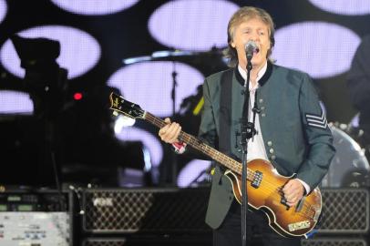 PORTO ALEGRE, RS, BRASIL - 13/10/2017 - Paul McCartney faz show no estádio Beira-Rio em Porto Alegre. (Lauro Alves/Agência RBS)<!-- NICAID(13208888) -->