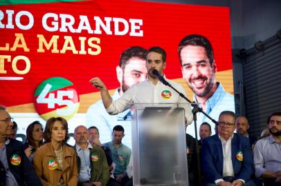 Porto Alegre, RS, Brasil, 07/10/2022 - Candidato Eduardo Leite concede coletiva à imprensa - Foto: Jefferson Botega/Agência RBSIndexador: Jeff Botega<!-- NICAID(15229686) -->