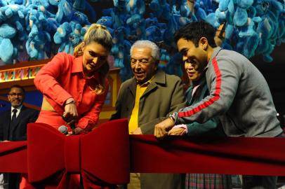 GRAMADO, RS, BRASIL, 11/10/2022. Inauguração do parque temático Vila da Mônica, em Gramado. O evento contou com a participação do criador dos personagens, Maurício de Souza. (Bruno Todeschini/Agência RBS)<!-- NICAID(15233178) -->