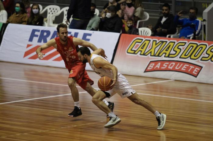 Matheus Magnani / Divulgação/Caxias Basquete