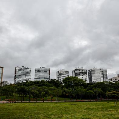 PORTO ALEGRE, RS, BRASIL - 2022.10.18 - Imobiliária lista os 71 bairros de POA que têm o condomínio mais caro ao mais barato. O mais caro é o Jardim Europa. (Foto: André Ávila/ Agência RBS)<!-- NICAID(15239312) -->