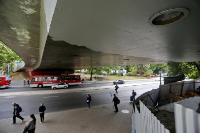 Porto Alegre, RS, Brasil, 20/10/2022 - Revitalização do viaduto da Santa Casa será entregue em um mês - Foto: Lauro Alves/Agência RBS<!-- NICAID(15241176) -->