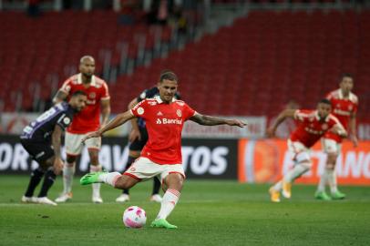 26/10/2022 - PORTO ALEGRE, RS - INTERNACIONAL X CEARÁ, Campeonato Brasileiro - Série A. FOTO: Jefferson Botega/ Agência RBS<!-- NICAID(15247058) -->